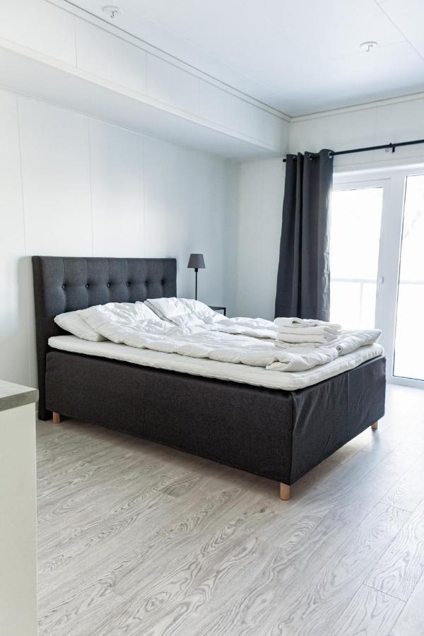 Stylish And Serviced Studio Apartment In Lofoten Svolvær Exteriér fotografie
